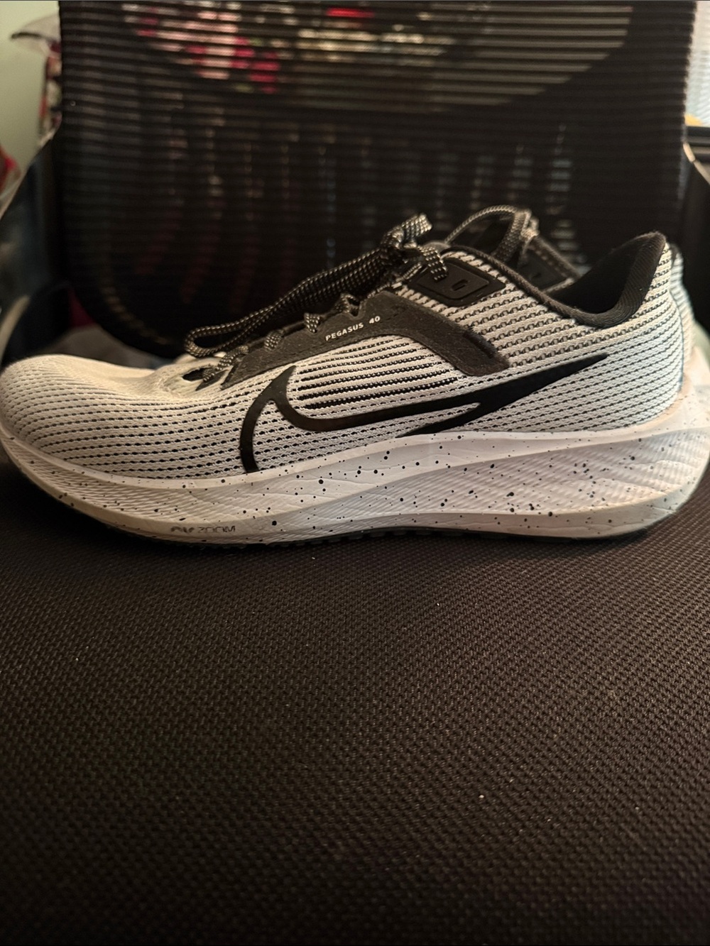 Nike Women's Pegasus 40 Running Shoe - White & Black/Grey - 8.5